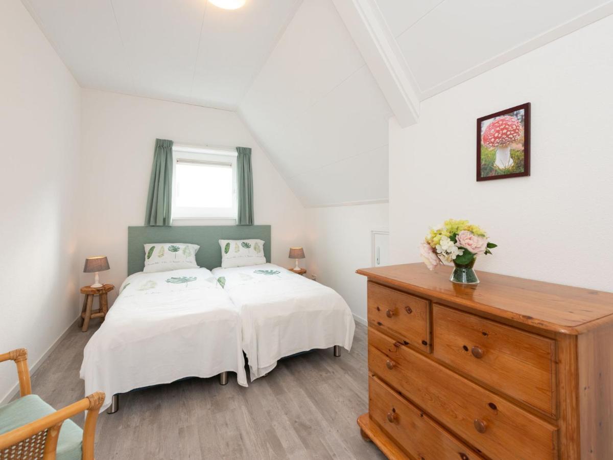 Quaint Apartment In Schoorl Near Tennis Court Экстерьер фото