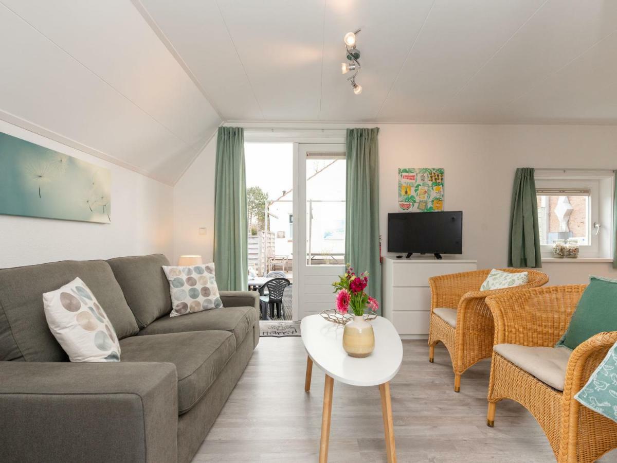 Quaint Apartment In Schoorl Near Tennis Court Экстерьер фото